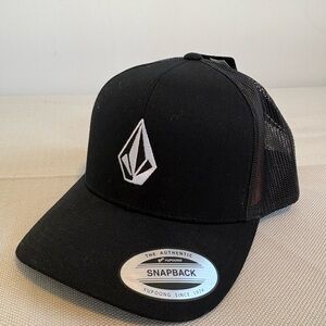 Mesh Snapback Hat